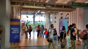 Biblioteca Urbana de Medellín en el Foro Urbano Mundial - WUF7